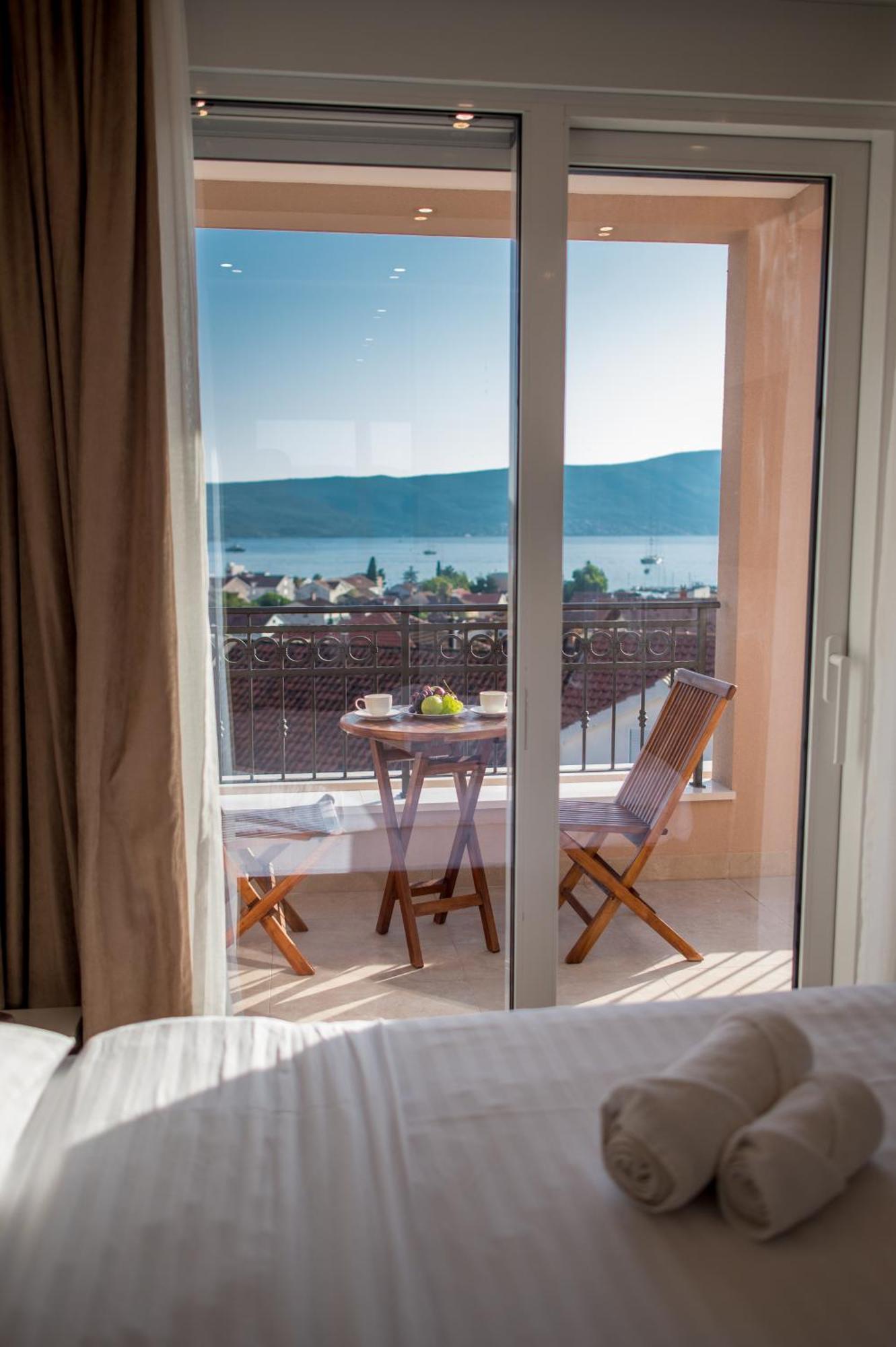 Luxury Apartments Ivanovic Tivat Zewnętrze zdjęcie