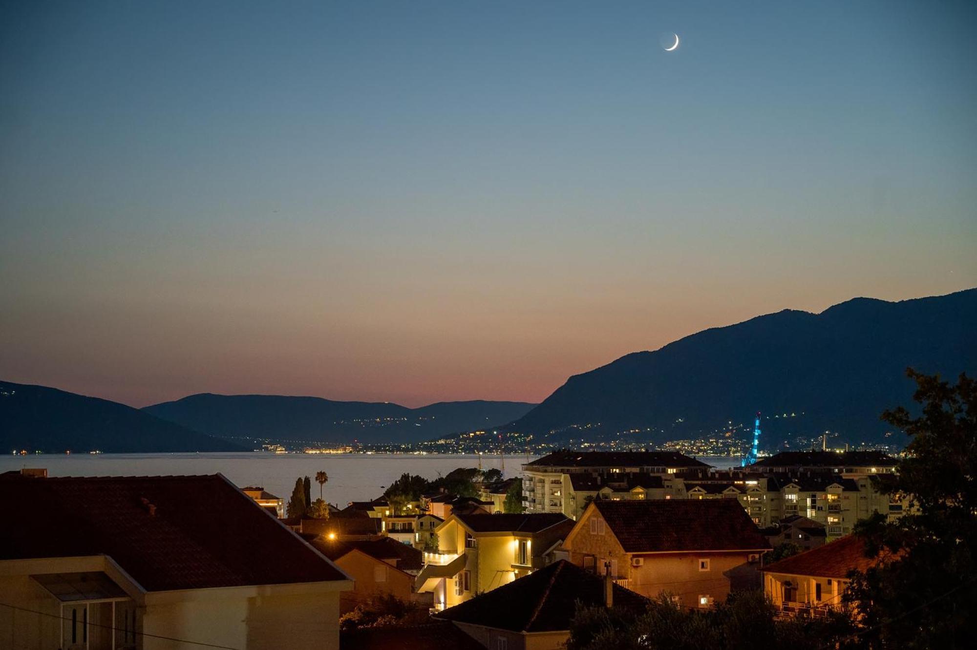 Luxury Apartments Ivanovic Tivat Zewnętrze zdjęcie