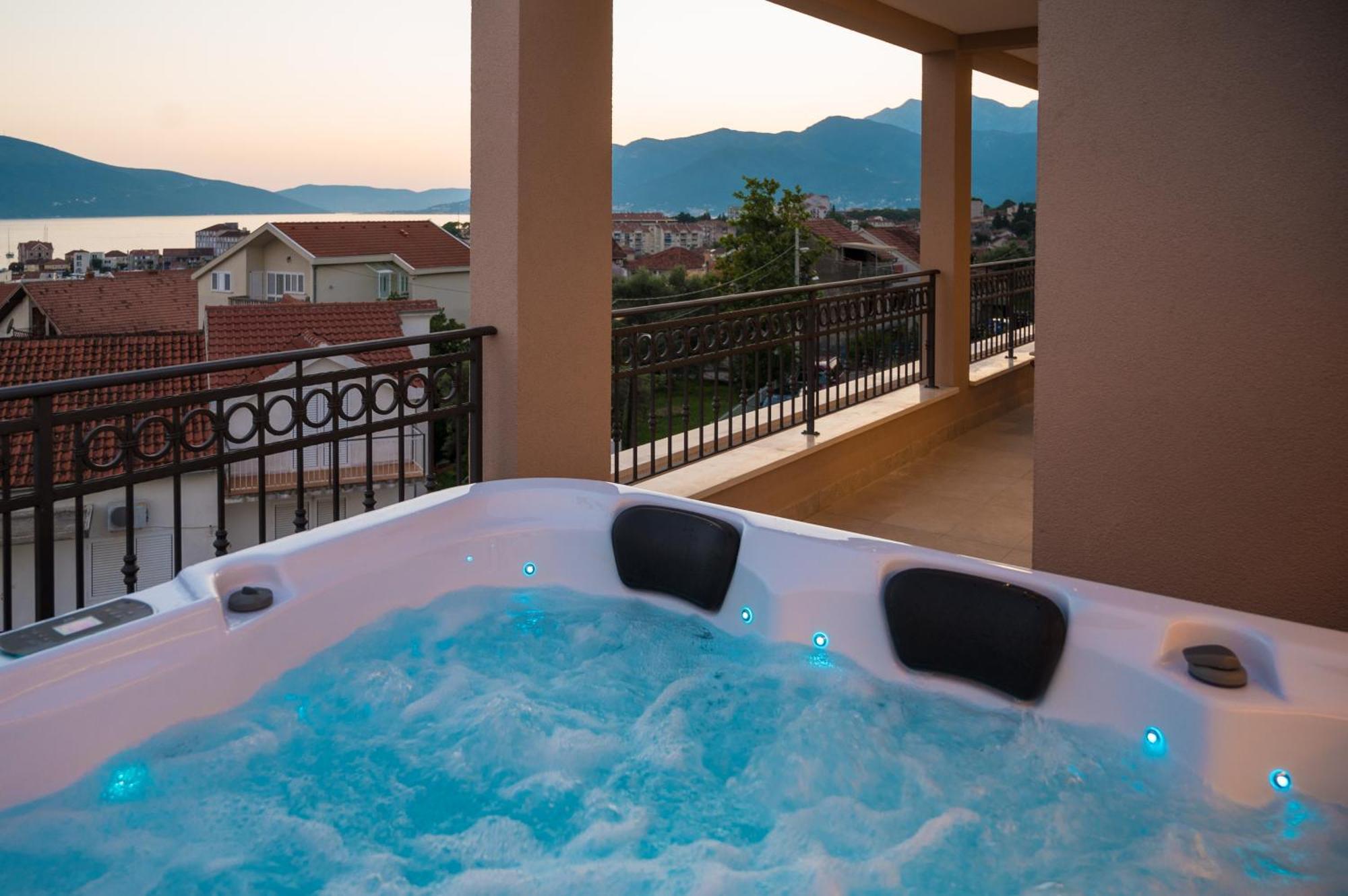 Luxury Apartments Ivanovic Tivat Zewnętrze zdjęcie